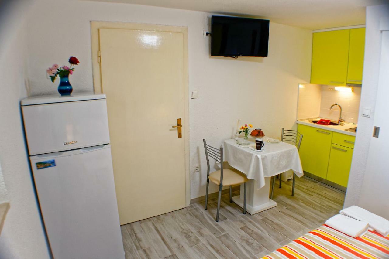 Studio Apartman Papic Drasnice Exterior photo